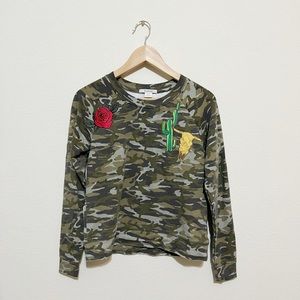 Ariat • Camo Long Sleeve Sweatshirt With Embroidery